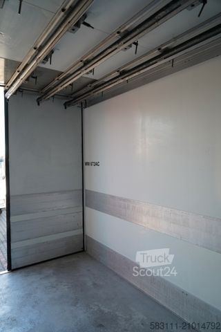 Rashladna poluprikolica SCHMITZ CARGOBULL / CH?ODNIA / THERMO KING SLX 300 / HAKÓWKA / O?