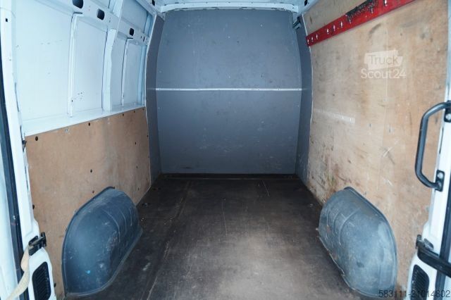 Bestelwagen RENAULT MASTER / BLASZAK / FURGON / BRYGADÓWKA 7 MIEJSC