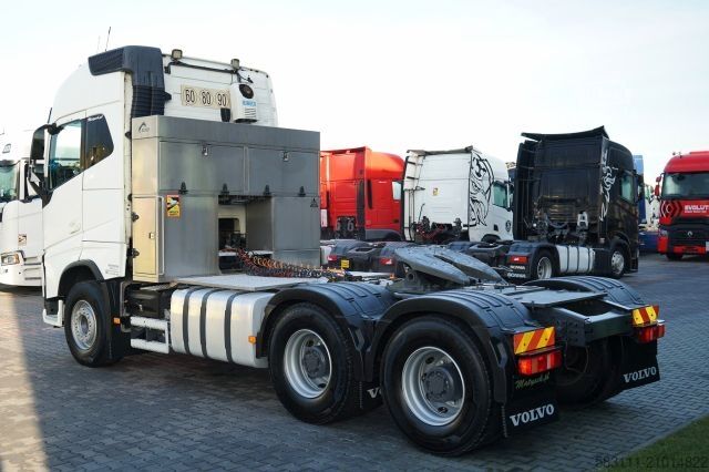 Tracteur routier standard VOLVO FH 16 / 660 / 6x4 / DMC: 180.000 KG !! / RETARDE