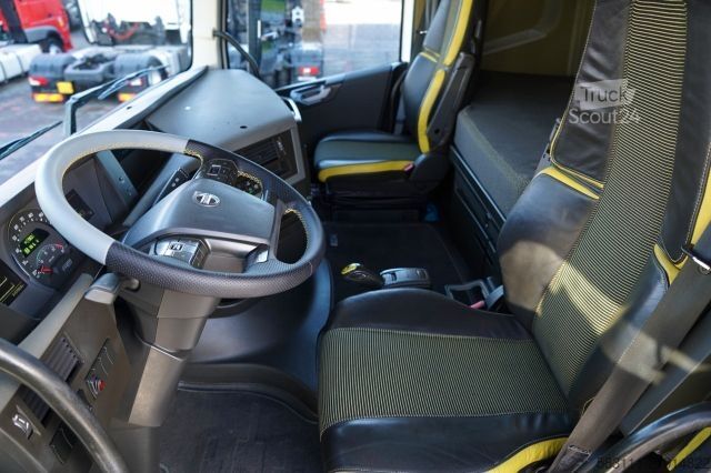 Tracteur routier standard VOLVO FH 16 / 660 / 6x4 / DMC: 180.000 KG !! / RETARDE