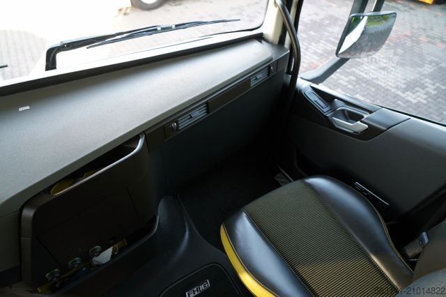 Tracteur routier standard VOLVO FH 16 / 660 / 6x4 / DMC: 180.000 KG !! / RETARDE