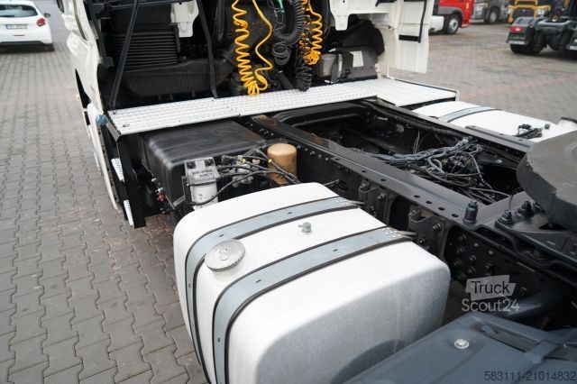 Tracteur routier standard MAN TGX 18. 440 / XLX / RETARDER /  