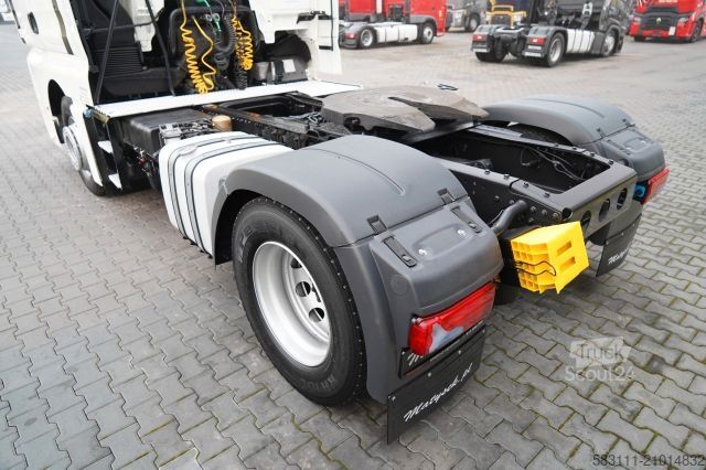 Tracteur routier standard MAN TGX 18. 440 / XLX / RETARDER /  