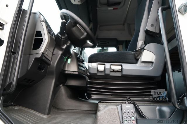 Tracteur routier standard MAN TGX 18. 440 / XLX / RETARDER /  