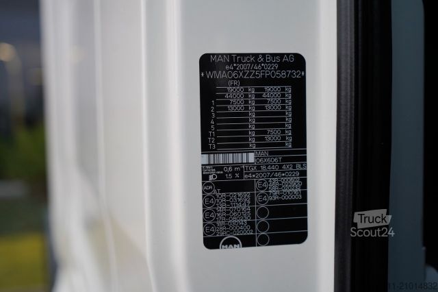 Tracteur routier standard MAN TGX 18. 440 / XLX / RETARDER /  