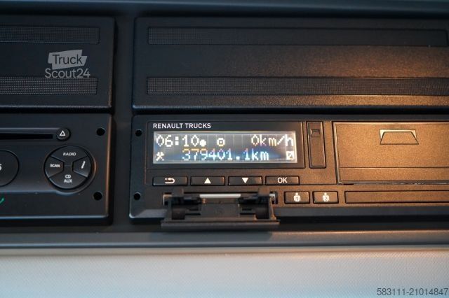 Standard tractor unit RENAULT T 440 / NISKA KABINA / ALUFELGI / SPROWADZONY /