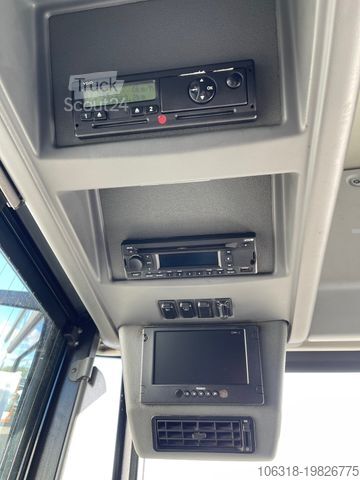 Mestský autobus MERCEDES-BENZ O 530 Citaro C2  /  3-Türer  / Vollklimaanlage