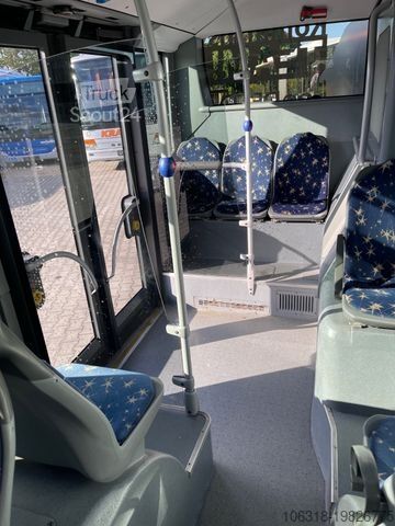 Mestský autobus MERCEDES-BENZ O 530 Citaro C2  /  3-Türer  / Vollklimaanlage