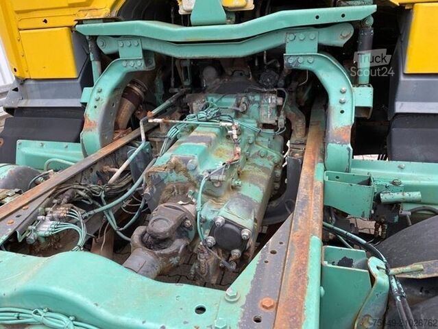 Camion-benne tricar Mercedes-Benz SK 1824 AK 4x4 SK 1824 AK 4x4