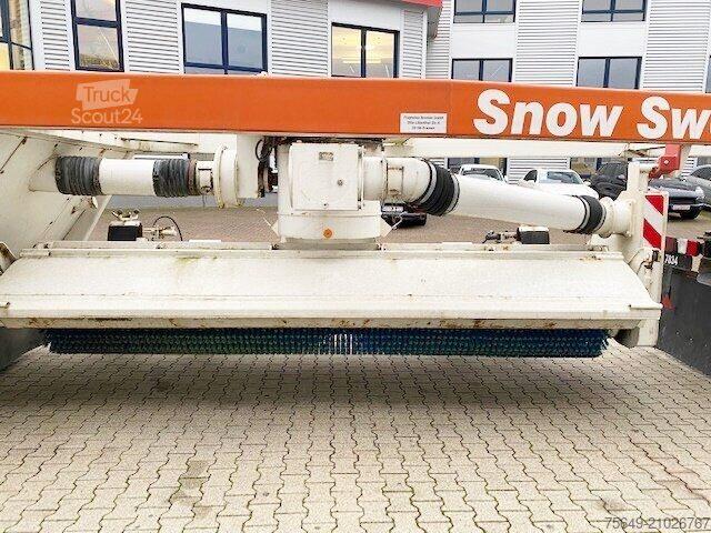 Semitrailer  Snow Sweeper P17B Snow Sweeper P17B, V8-Motor, Kehrblasgerät, 4x Vorhanden!