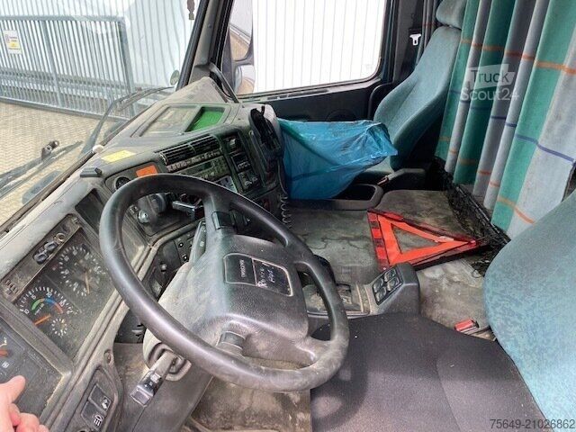 Tornkran  FM12-420 4x2 FM12-420 4x2 mit Heckkran Jonsered 1090, Hochsitz