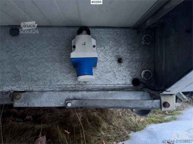 Времянка Wiks на 8 человек  Wiks 8 Mannsbrakke