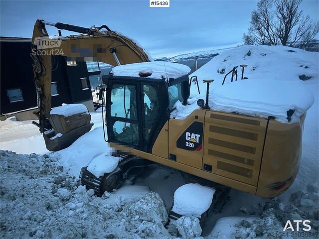 гусеничный экскаватор CAT 320