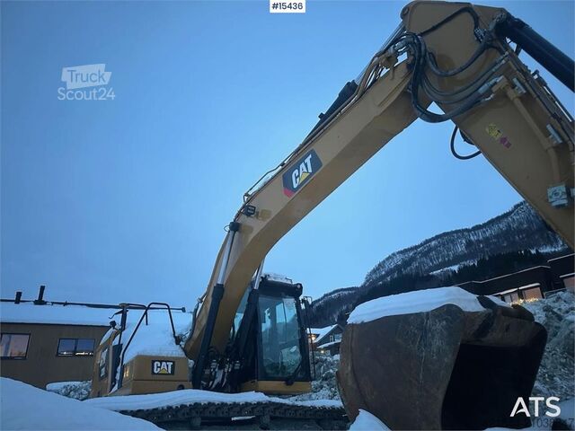 гусеничный экскаватор CAT 320