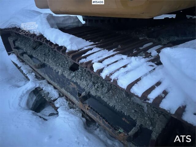 гусеничный экскаватор CAT 320