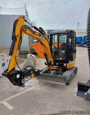 Mini-pelle JCB 8029 CTS