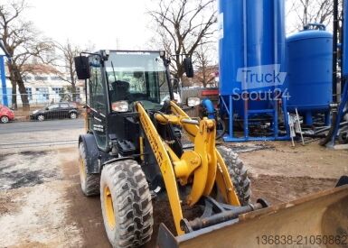 Chargeuse Komatsu WA 70 M-8E0