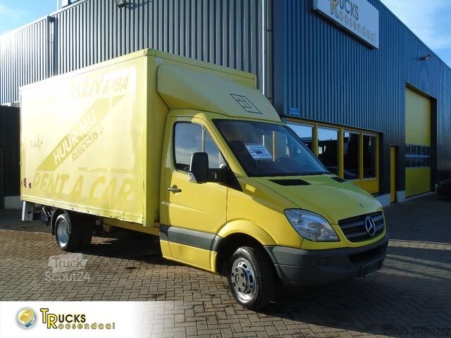 Suitcase Mercedes-Benz Sprinter 516 + lift + EURO 5 + 3P
