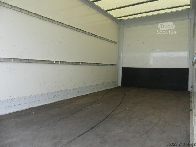 Transporter mit Koffer IVECO 35C16H Koffer LBW
