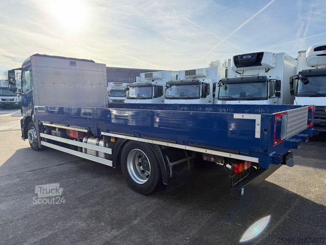 LKW mit Pritsche (offen) MERCEDES-BENZ ACTROS 1830 L Pritsche 6,4 m*Mitnahmestapler*ADR