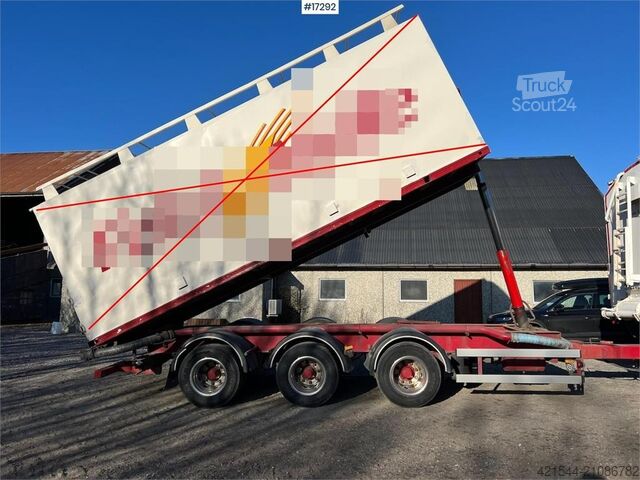 Tipper  Nor-Slep Chassis w/Tip