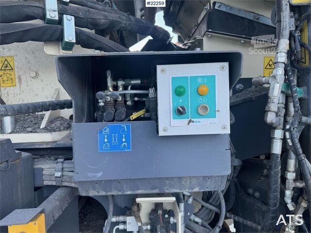 Trituradora de escombros Metso LT1110S impact crusher with screen