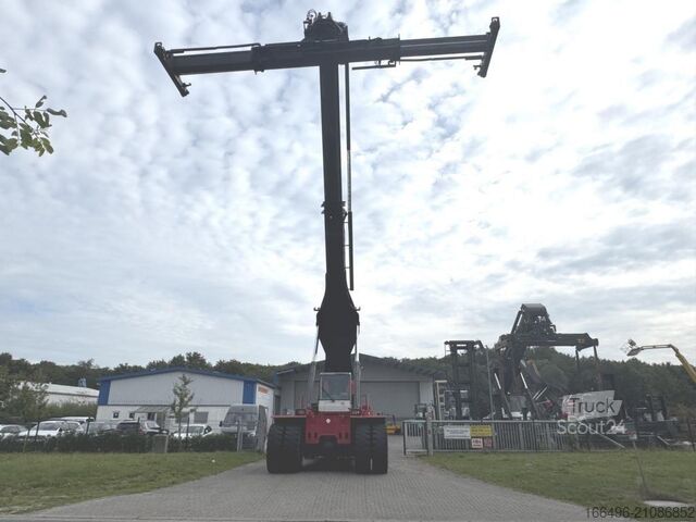 Reachstacker CVS Ferrari F478