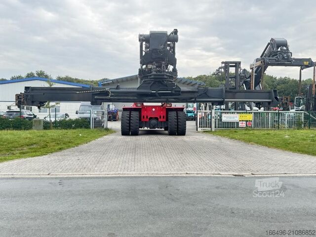 Reachstacker CVS Ferrari F478
