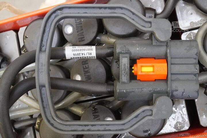 Truckbatteri HAWKER 24 Volt 2 PzB 200 Ah