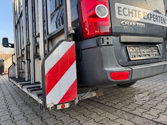 Minibus VOLKSWAGEN Crafter Kasten 2.0 TDI 30 mittel L2H1 GLASTRANS