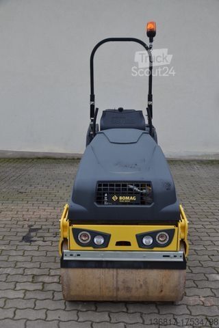 Valjar z enim bobnom BOMAG BW 90 AD-5 Tandemwalze