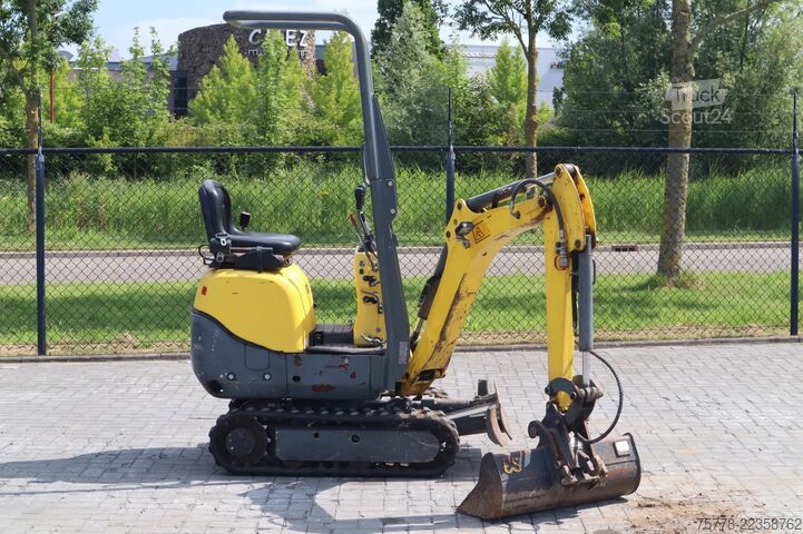 حفارة صغيرة WACKER NEUSON E08-01 | DUTCH | 3 BUCKETS | RIPPER
