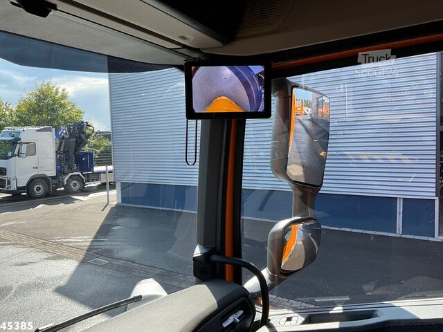 Vuilniswagen DAF FAG XD 300 Geesink 20m³