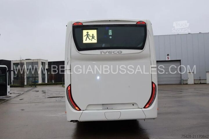 Bus interurbain Iveco Crossway 12m Pop light / NEW!!