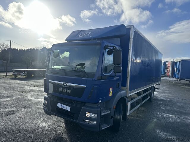 Kastes kravas automašīna MAN TGM 16.250 EURO 6 16T FURGON