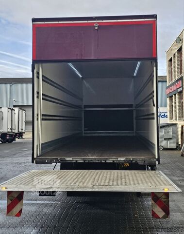 LKW mit Kofferaufbau Mercedes-Benz Actros 1832