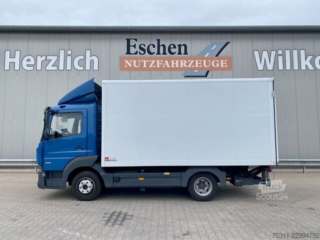 Kasa kamyoneti MERCEDES-BENZ Atego 818 4,35mKoffer*LBW+Tür*3x Sitze*AC*Autom.