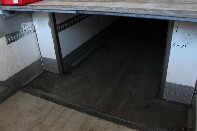 Kühlauflieger  SATTELANHÄNGER Tiefkühlkoffer