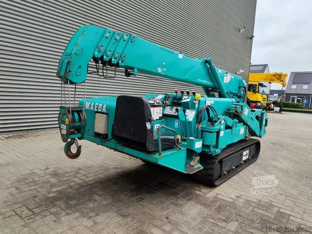 Mini-grue Maeda MC 305 CRME-2