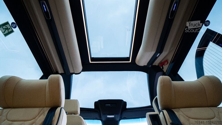 Mikrobus Mercedes-Benz Sprinter 519 Busconcept VIP 13 Sitze