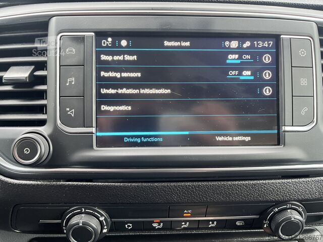 عربة ستيشن واغن ذات سقف مرتفع Peugeot Expert 1.5 BlueHDI Marge BTW en BPM vrij!! Airc...