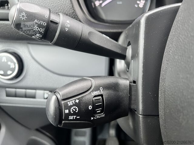 عربة ستيشن واغن ذات سقف مرتفع Peugeot Expert 1.5 BlueHDI Marge BTW en BPM vrij!! Airc...
