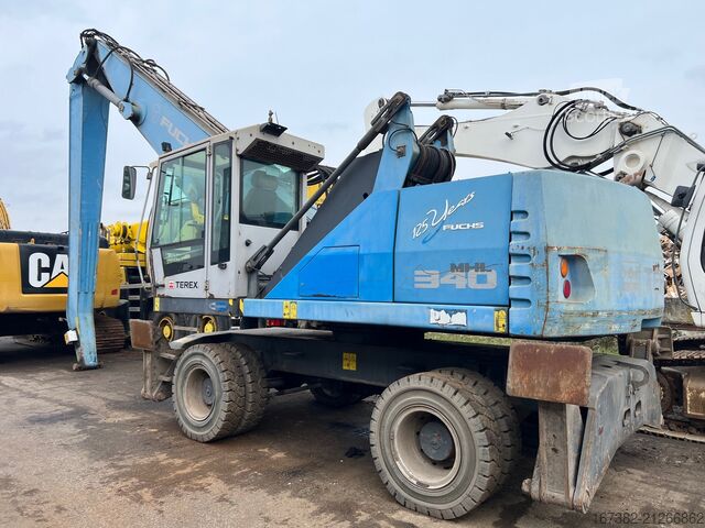 Machine de manutention de matériaux Fuchs MHL340