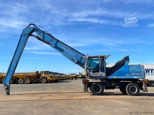 Stroj za ravnanje z materialom Fuchs MHL340