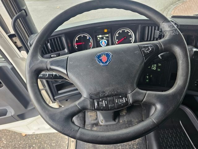 Trattore stradale standard SCANIA R410 Highline