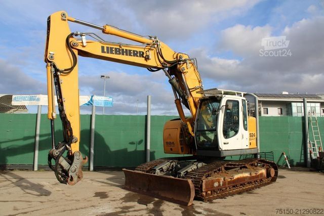 Excavadora de cadenas LIEBHERR R924 COMPACT VERSTELLAUSLEGER Nr.: 845