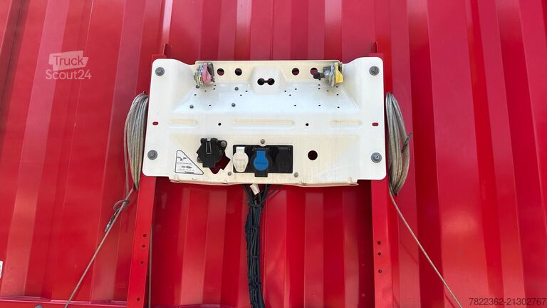 Semirimorchio con telone Krone SDP