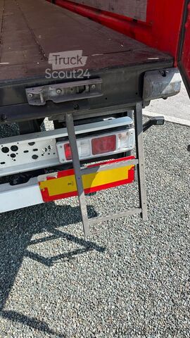 Semirimorchio con telone Krone SDP