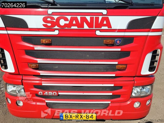 Box body Scania G420 6X2 Van Dijk Cattle transport Liftable flo...
