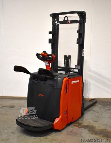 Hochhubwagen Linde D 14 AP 133